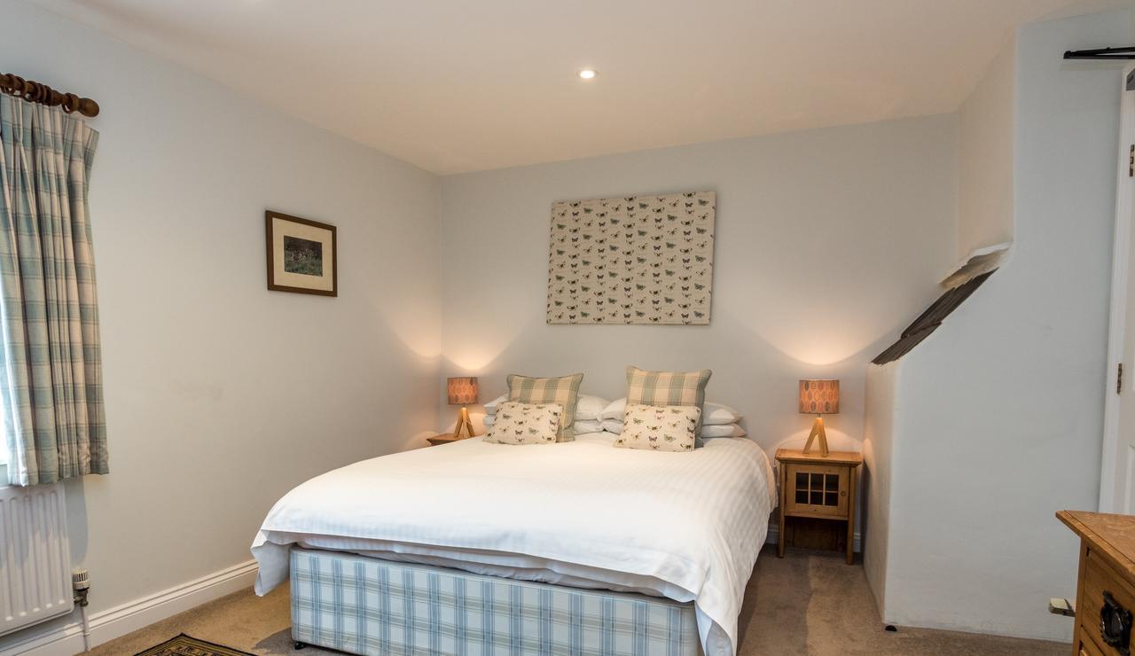 The Royal Oak Inn Luxborough ภายนอก รูปภาพ