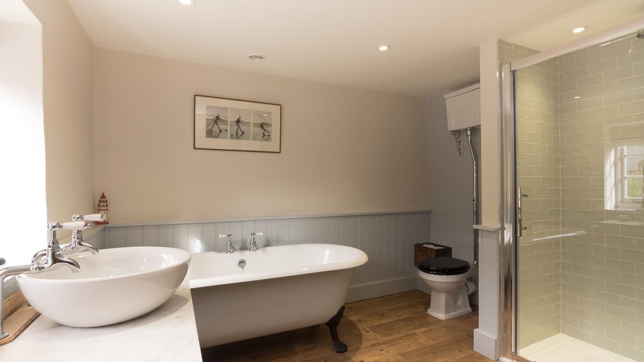 The Royal Oak Inn Luxborough ภายนอก รูปภาพ