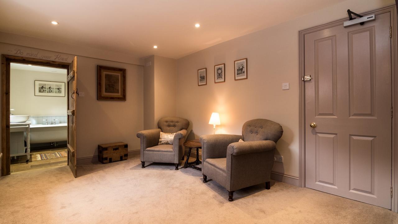 The Royal Oak Inn Luxborough ภายนอก รูปภาพ